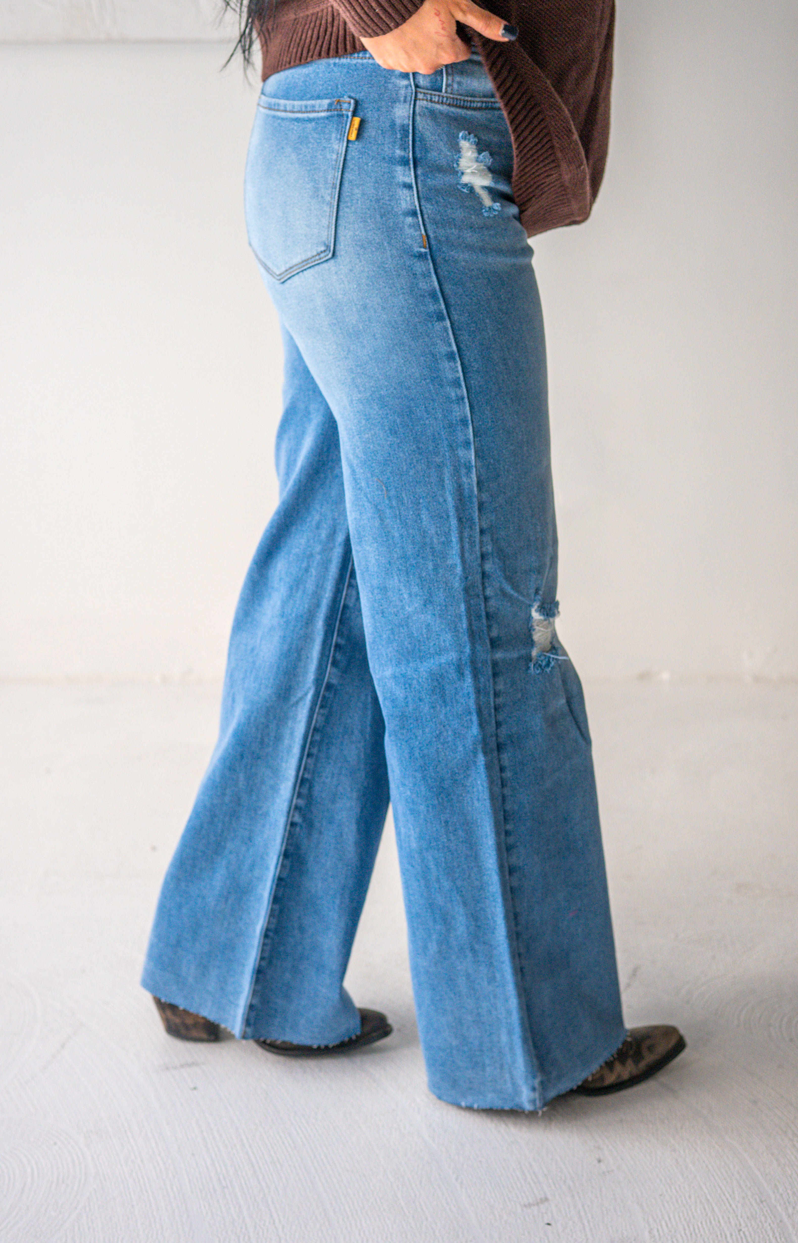 Wide Leg Slouchy Jeans