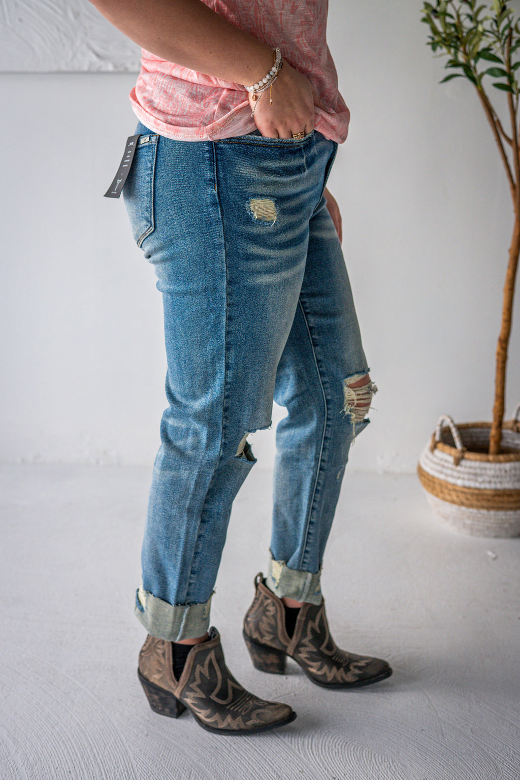 Stone Wash Boyfriend Jeans