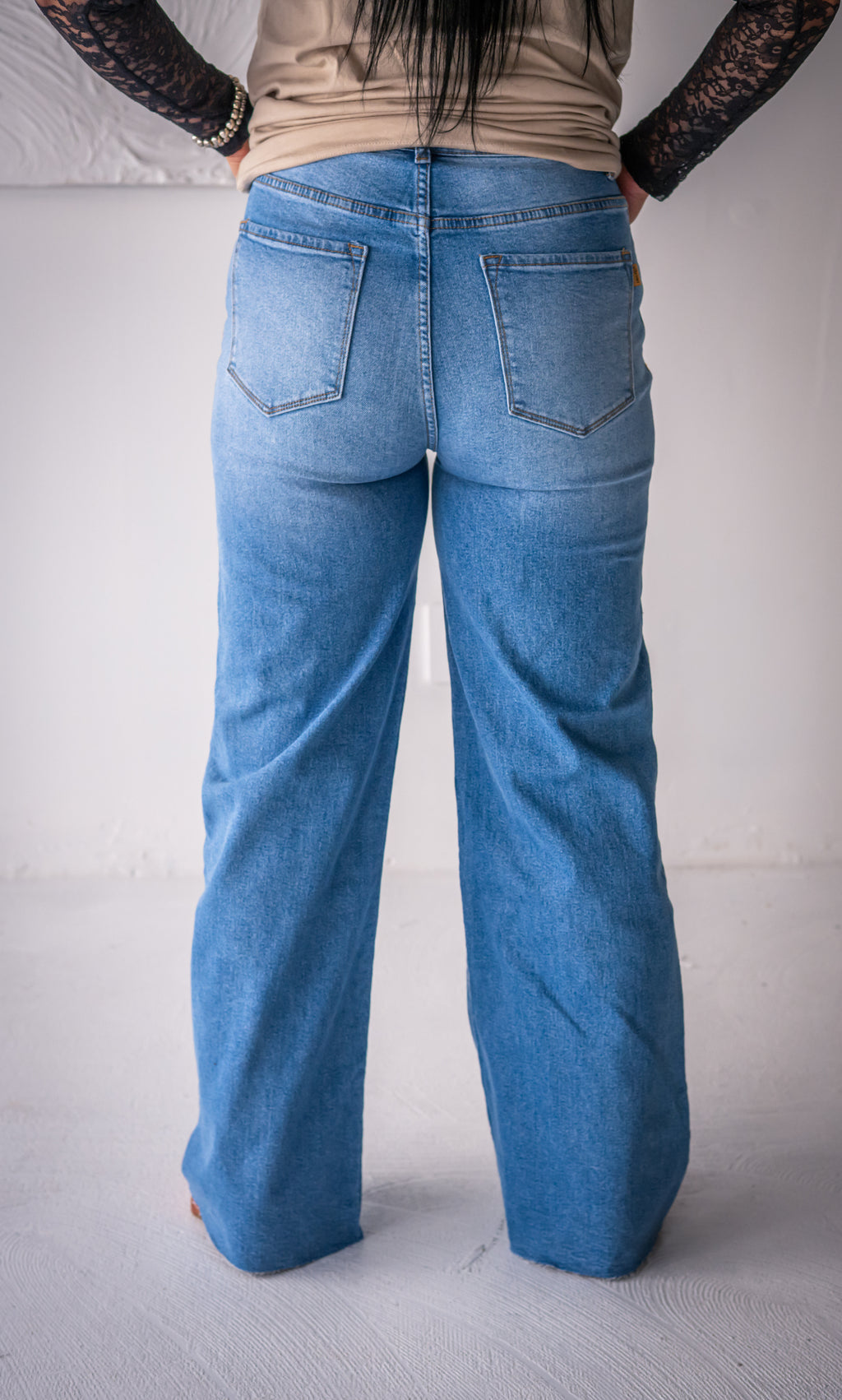 High Rise Wide Leg Jean
