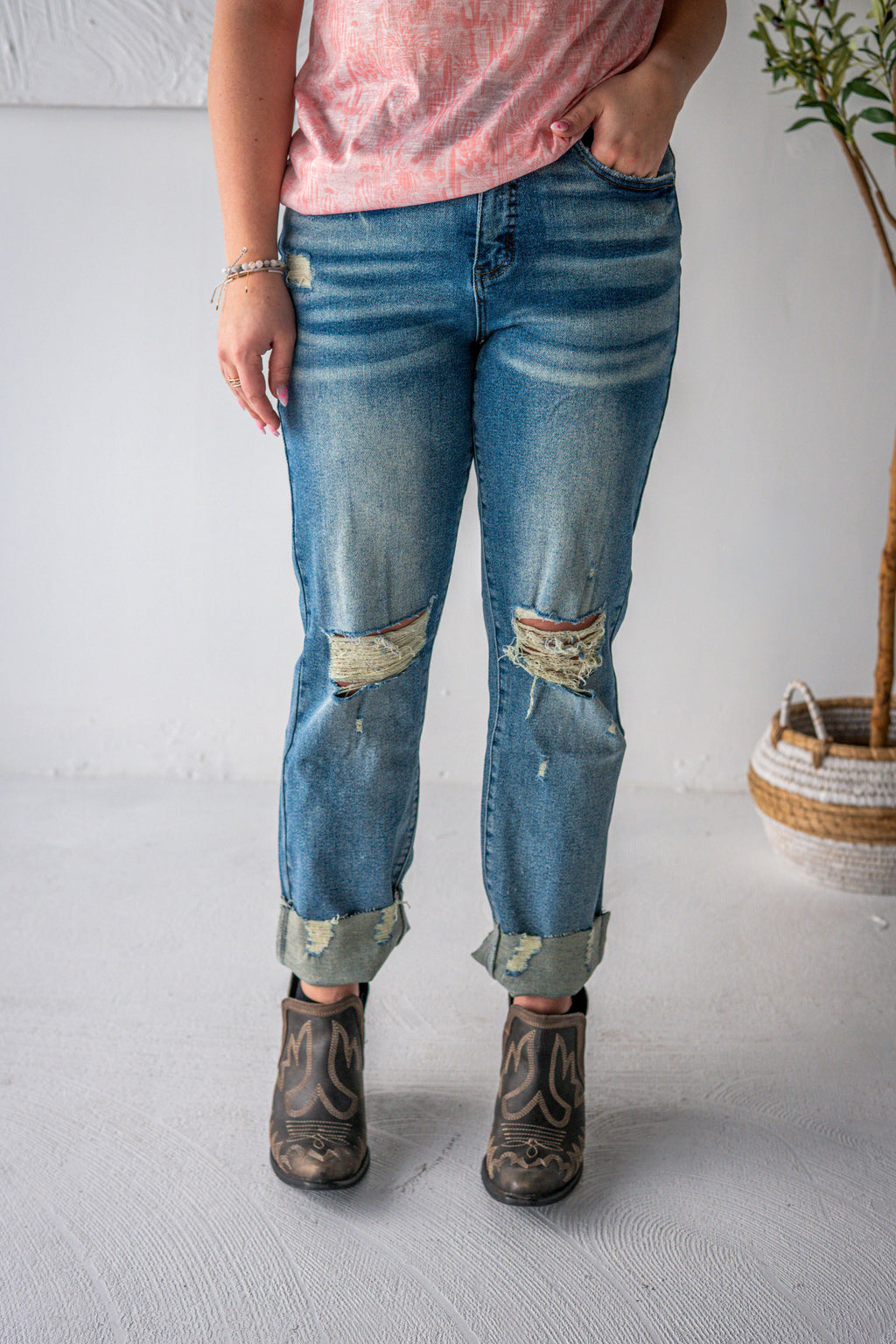 Stone Wash Boyfriend Jeans